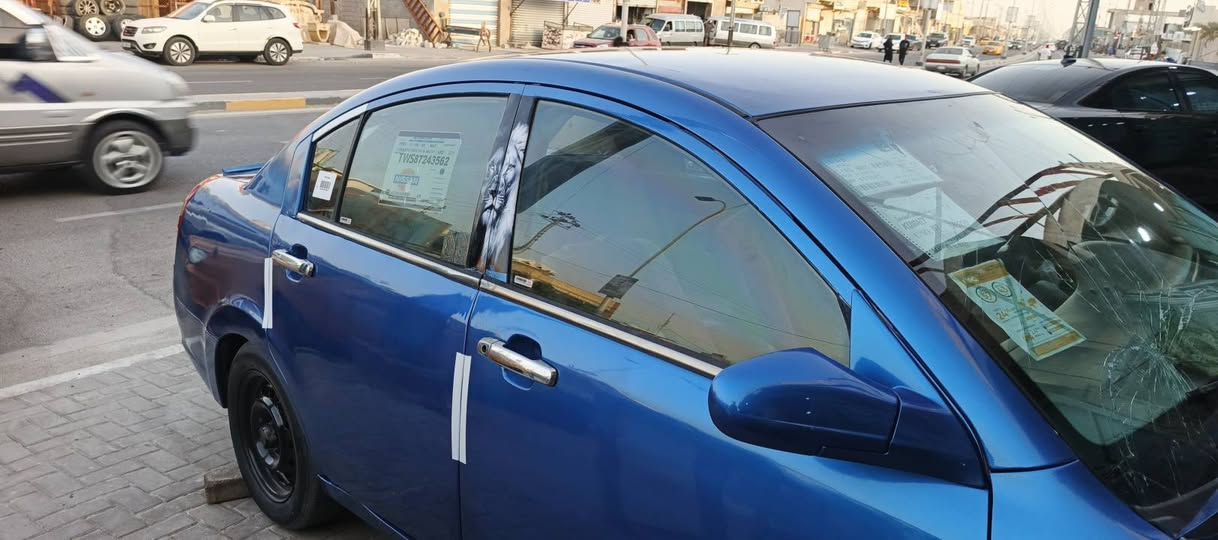 شيري اي فايف للبيع سياره كير اومكينه اوتخم تاير مكفولات حداديه نص،عمر مكفوله من ضربه اوتبديل ابلديه كله مصبوغه جراد اولون فتحنا سعر 24 عنون بصره  ***********
