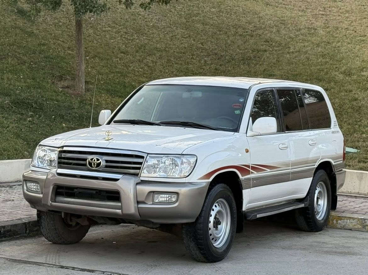 بۆفرۆشتن. ✅🎌 للبیع

‏Land cruiser 2003 
مۆنیکا ٢٠٠٣ 
مواسەفات سێ روبع GX و دەژبول بەرز

چوار جام کارەبا و ئاوێنە کارەبا 
سەلاجە و تەبرید مەرکەزی 

ئێرباگ و ABS 
سیستەمی غازی قەیوانی لەسەرە و مەزبوت ئیش ئەکات
گێڕ و مەکینە و ئەکسلی بە شەرت
سەنەوی و ژینگەی تا ٢٠٢٩ تازەیە و بەناوی خۆمەوەیە 
ناوی لە حاسیبە نیە بەشەرت (رقم اصولي)

تەنها دوو شانەکەی بۆیاخە بێ ناوگرتن و پێشی سەقفەکەی ساردە و سۆنەرەکەیم داناوە 

لەزگەی نەسوتاوە بەشەرت خۆم بۆ جوانی لێم یاوە
سەیارەکە هیچ مەسرەفی تیانیە 

سعر /في التعليق يتم الرد فورا على المسنجر ✍🏻

نرخ/ لە کۆمێنت بنوسە یەکسەر وەڵام دەدەیتەوە 📮

ژمارەی خاوەن سەیارە : ***********☎️
