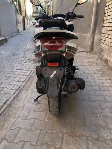 بي سي اكس جيل اول ياباني اصلي بلاديه كلهى 
مكينه مكفوله برغي مامفتوح بيهى شرط ع فحص ناعمه كلش 
كفرات بلاديه نضافتهن ٩٠ بل 💯 
كهربائيات كله شغاله حت الحساسات شغاله
دبلات تايرات لوك طسه ناعمه كلش قفل ستيرن وقفل جنطه وقفل جوزه سعره مليون و٣٠٠ بيهى مجال حك الجيه بغداد الكريعات استفسار اكثر اتصال ☎️ ***********
