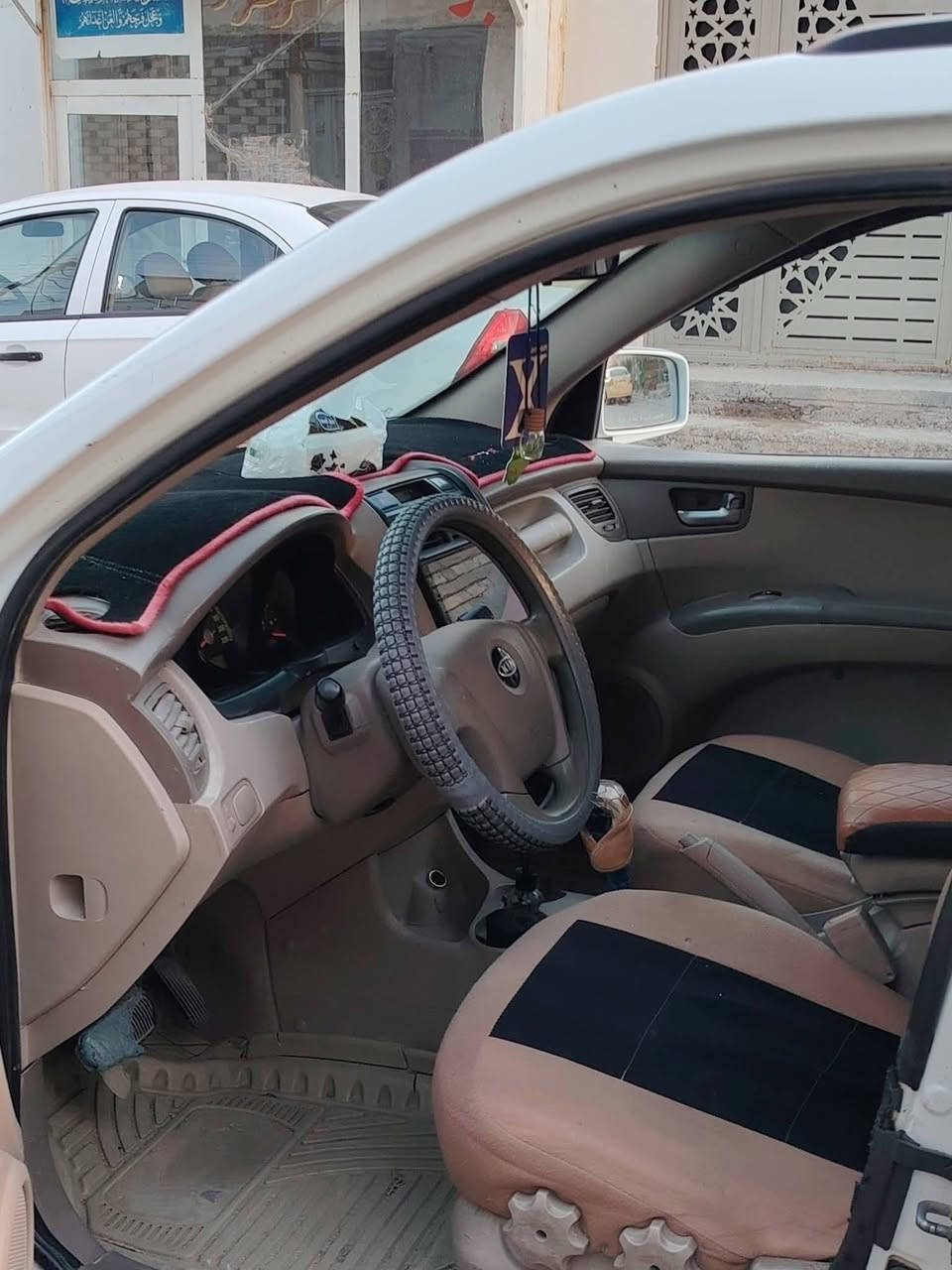 سبورتج 2010خليجي محرك 2000 رقم قادسية سنويه بعدها ماصاقطة تحويل ثاني يوم سياره مكينه بيها خيط بخار قليل مكفوله من ضربه وصبغ بيها بارد بصفحة عكس سايق حداديه تخم تاير تبريد جاهزه عايزه ترتيب بيع ومراوس بسوناتا السعر 113وبيها مجال للشراي


**إذا كنت صاحب هذا الإعلان وتريد حذفه لأي سبب، رجاءا أرسل رسالة إلى الدعم الفني**