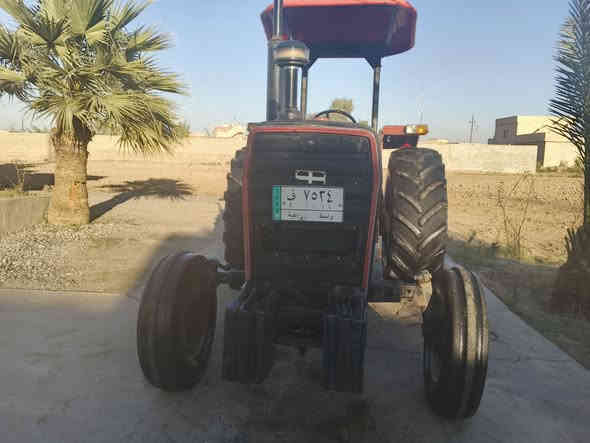 السلام عليكم يوجد تنكتر للبيع 
الموديل 2012 يراني 
محرك جديد تايرات نص عمر 
رقم التنكتر واسط تحويل ثاني يوم
رقم الهاتف ***********
