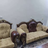 تخم ملكي جديد اي ضرر ما بيه سعر 1,300,000 مكان بغداد 07706250511 واتسا...