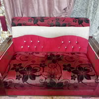 بغداد • طقم كراسي ٥قطع • نضيف