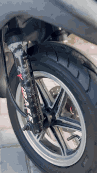 🙋‍♂️سلام عليكم ماكس عدله الدراجه كفاله عامه بيه ويل وبيه قبق فلاوين للبيع 900قفل واذا بدون ويل ب 750💁‍♂️وهاذه رقمي ***********
