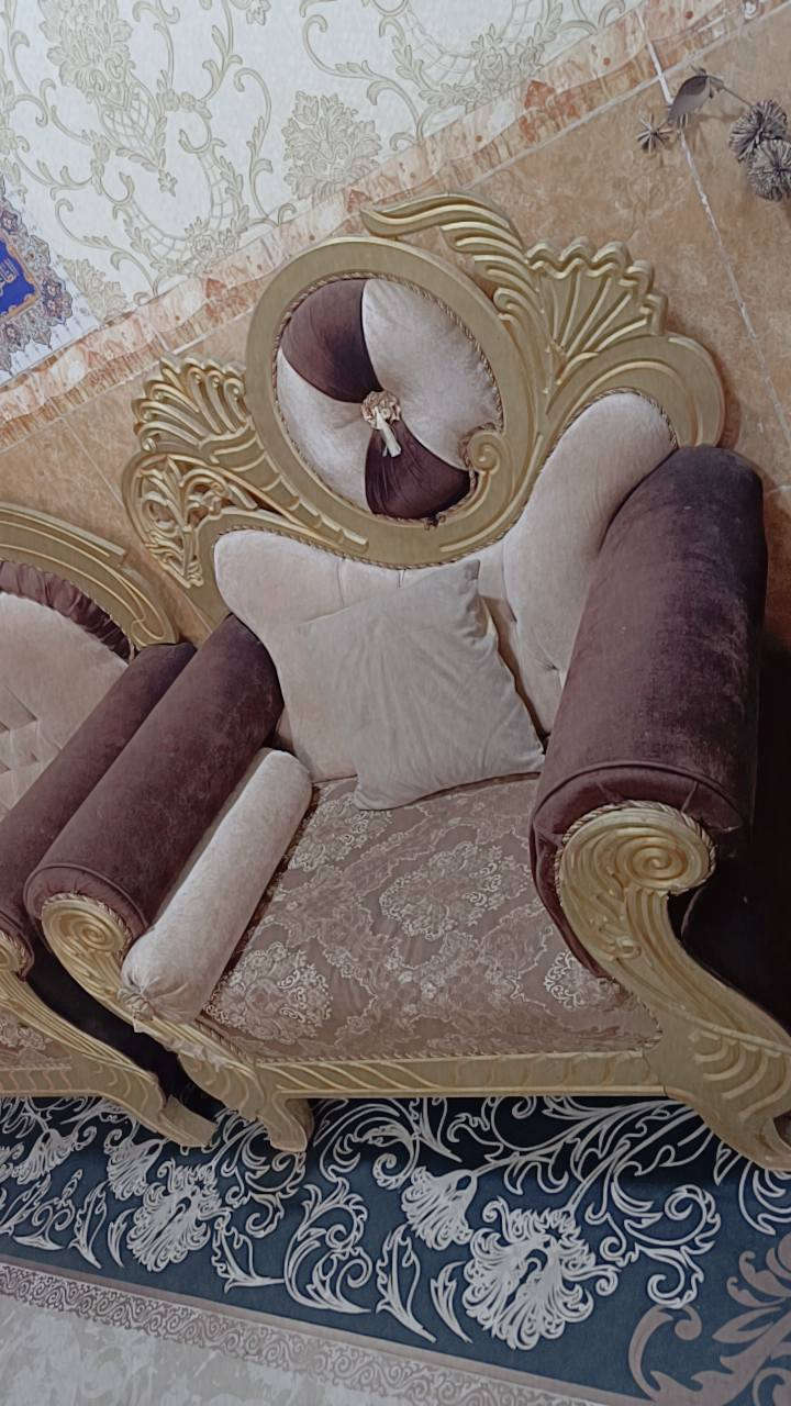 السلام عليكم ورحمة الله عندي تخم للبيع جداً نظيف وجديد وبي مجال للشراي استفسار على الخاص


**إذا كنت صاحب هذا الإعلان وتريد حذفه لأي سبب، رجاءا أرسل رسالة إلى الدعم الفني**