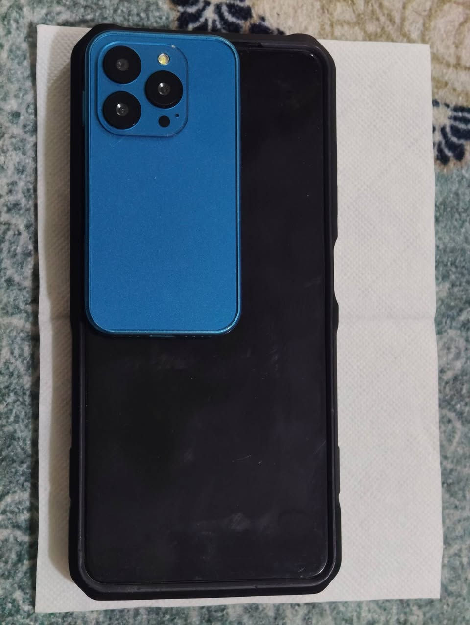 ايفون 15مني صغير كوبي مال اطفال  دبل سيم كارت يوتيوب واتساب كلشي شغال بي
توصيل مجاني داخل ميسان 
سعر 65الف***********
