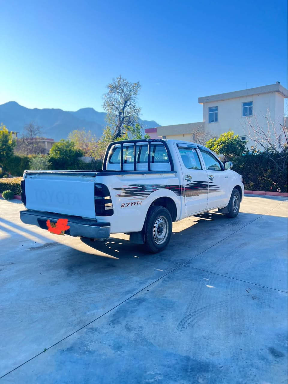 مەرزیە ٢٠١٣
تویوتا ھایلوکس
Toyota hilux 2013
مەنافیس تسدیق
پاکانەو ھەزەی بو کراوە
غەرامەی بە شەرتە
گێر عادی
گێرو مەکینە بەشەرت
چوار تایەی لوکی لەسەر
زور توندو تولە
یەک دینار مەسروفی تیا نیە
رەش پوشە عام بویاخ کراوە بو جوانی
پێش و پاش کەپسە لێدراوی نیە
نرخ ٩٧ و مەجال
شوێن : بلێ / بارزان
موبایل ، ڤایبەر ، واتسئاپ
***********
***********
جوابی نامە نادەمەوە 
ئەگەر موشتەری پەیوەندی بکە 
ھەمو شتم نوسراوە أربيل, العراق
