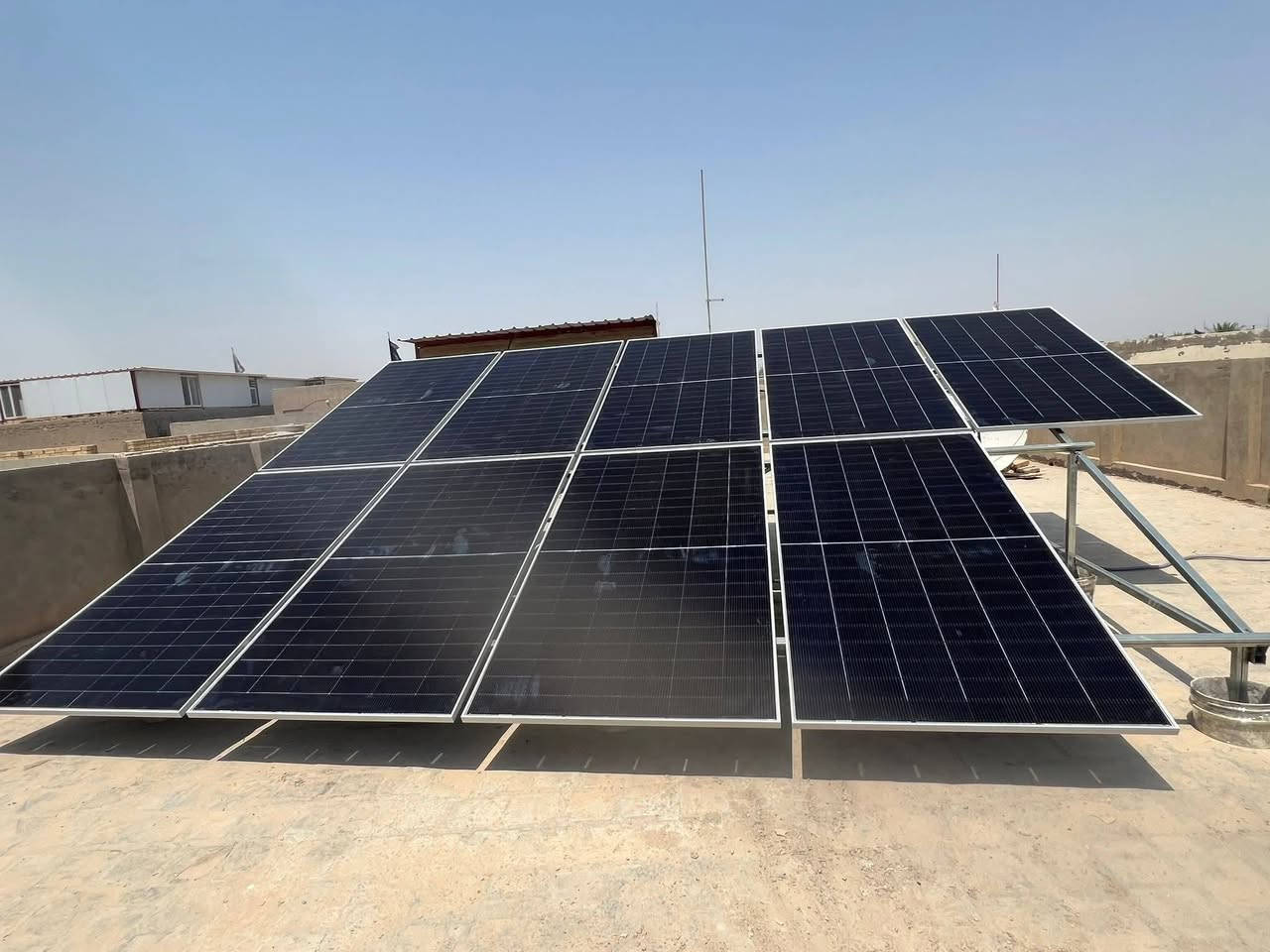 تم بحمد الله تنصيب منظومة طاقة شمسية ☀️🔋في طوريج – حي الضباط 📍
⚡ النظام: 20 أمبير نهاري🌙 + 10 أمبير ليلي (تشغيل لمدة 4 ساعات ⏰)

🔝 من ماركة Deye العالمية 🌍شغل نظيف + أداء عالي + ضمان جودة 💯

💬 للحجز والاستفسار:📞 واتساب: [***********]
📩 أو راسلنا على البيج مباشرة
رد سريع + شرح كامل + أفضل الأسعار 🔥
