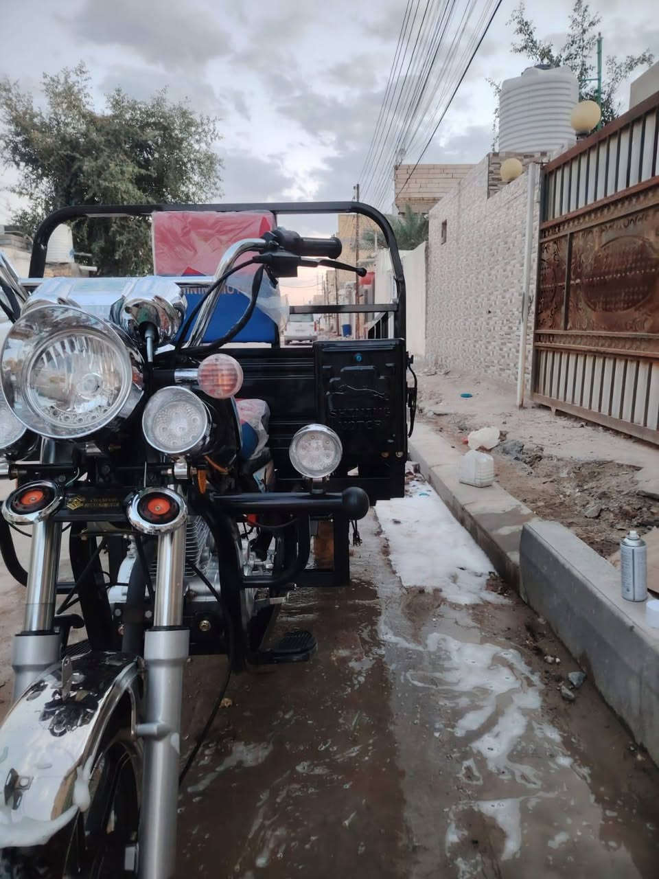 للبيع كفاله عامه موديل 23صارلها شهر ونص من طالعه السعر 2800مجال قليل ***********
