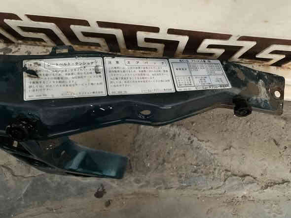 السلام عليكم   
للبيع بدنة مال e36 حيل نظيفة وبيها لسان قفل بنيد حتى الليبلات مال بلاد و طبلة هم حيل نظيفة لا لحيم ولا عواج 

رايدهن ٧٥ قفل مكاني الدورة 

للاستفسار ***********
