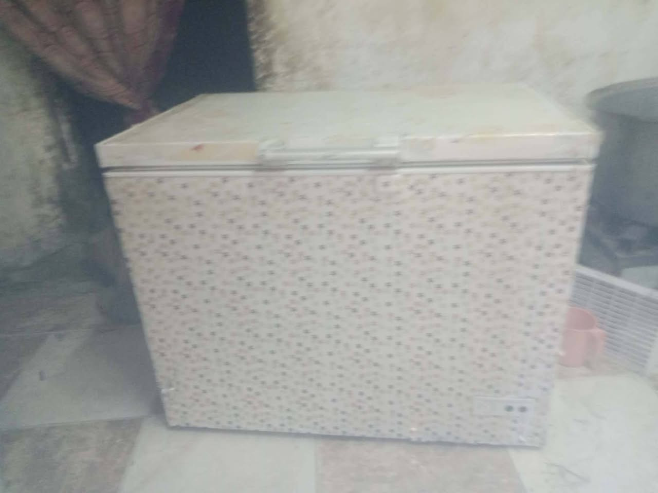 مجمده حجم كبير شرط شغل بس ماتبرد ابيع على وضعه خلي سعرك وبل عافيه


**إذا كنت صاحب هذا الإعلان وتريد حذفه لأي سبب، رجاءا أرسل رسالة إلى الدعم الفني**