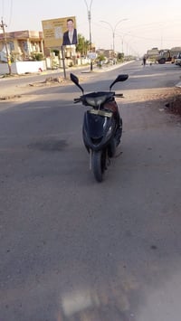 دراجه ماكس ١٤٠للبيع شغاله محرك حلو مكاني بغداد الحريه هاذ رقمي٠٧٧١٣٧٢٧...