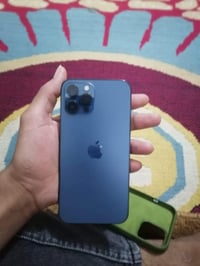 آيفون ١١ برو ماكس • بطارية ٨٥٪ • ما مفتوح