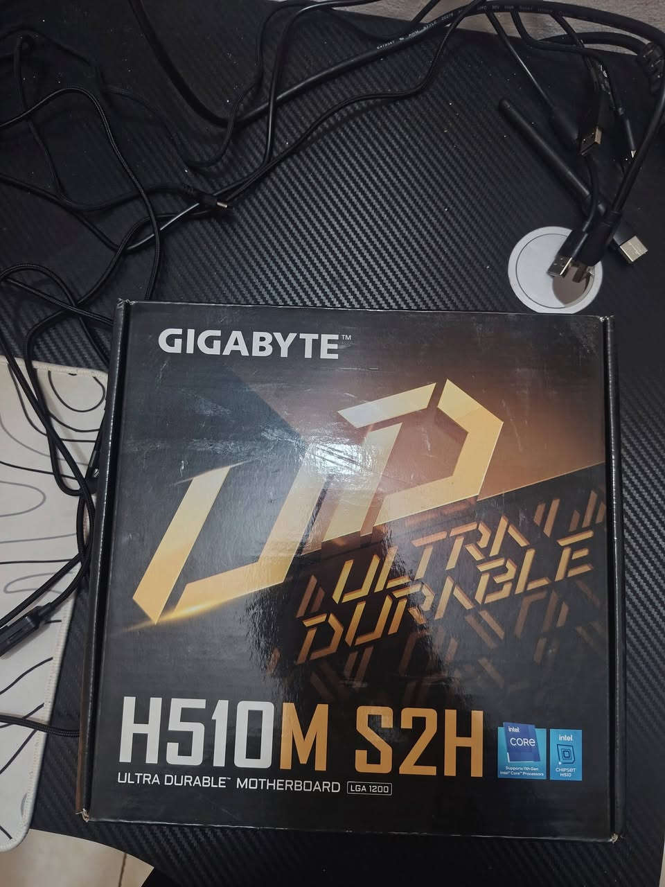 مذربورد GIGABYTE H510M
معالج I5 10400F

مبرد كولر ماستر حراره المعالج تحت الضغط ما تعبر ال 55

السعر 200 شامل التوصيل
علما بس المبرد اخذته ب 45 قطع ما ابيع ابيع كامل


**إذا كنت صاحب هذا الإعلان وتريد حذفه لأي سبب، رجاءا أرسل رسالة إلى الدعم الفني**