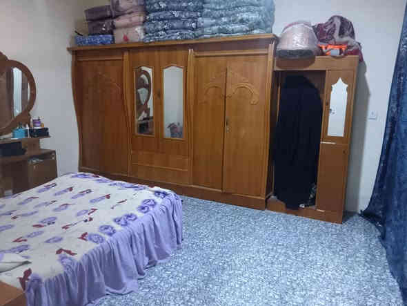 دار مساحته ٢٠٠طابو زراعي سند ٢٥ تحويل مباشر يحتوي علئ غرفتين نوم هوال اومطبخ اوستقبال اوصحيات دخليه اوخارجيه طارمه جبيره بناء طابوك بناء جديد  السعر ٦٥مليوان العنوان حي المرتض الثاني قرب حسينيه الزهراء الاستفسار اكثر ***********
