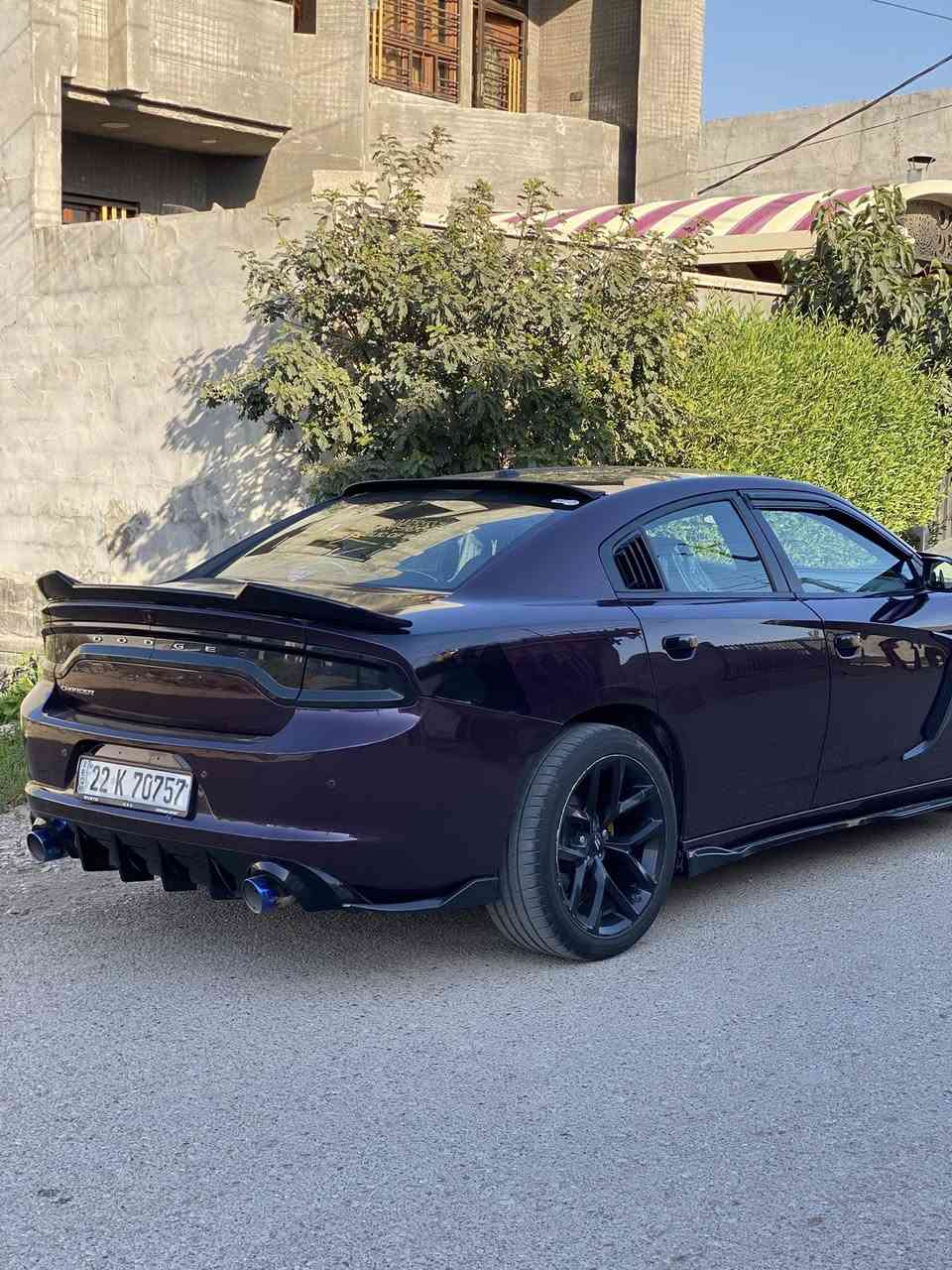 سلام عليكم.  ❤️ بيع او مراوس
 وينة ليدور نضافة 
لون بنفسجي
 
DODGE_GHARGER.   2021
(((رقم اربيل دولي 
ماشية75. !!!!!!
سيارة فول لفول للاخير    //أنواع المواصفات بيهة عدا الفتحة)))
__المواصفات___

*كشنات كهرباء
*شاشه كبيره 
    سستم صوت
*محدد السرعه
*تشغيل عن بعد
*ويل كب 20 وتخم تاير جديد شادلهة 
*كامره خلفيه دواره
*حساسات
*شاشه كار بلي
*دخول ذكي بصمه 
هواي بعد بيه مواصفات
——اضافات——- كت كامل اس ارت 

منظومه زنون عالي  اصلي شرط // ثلجيه
بيوجكترات. زنون 
سياره نصبته احله من الصور تجي وشوف سياره جديده بمعنى كلمه ادامه عليه من شركه صدر جديد بمعنى كلمه  اي نقص مابيه 
___

الحادث____
((حادثه  فقط تاير امامي ارباك طاك وراجع سستم ))سياره   بشرط سياره لا شواصي ولا لغد بدون دواخل بدون صبغ بدون ضرر بدون تبديل  على الفحص(( ))صور حادث موجوده 

السعر235$$. $وكلشي موجود بلسوك واني بلخدمة❤️
مكانها ديالى بعقوبه
***********
