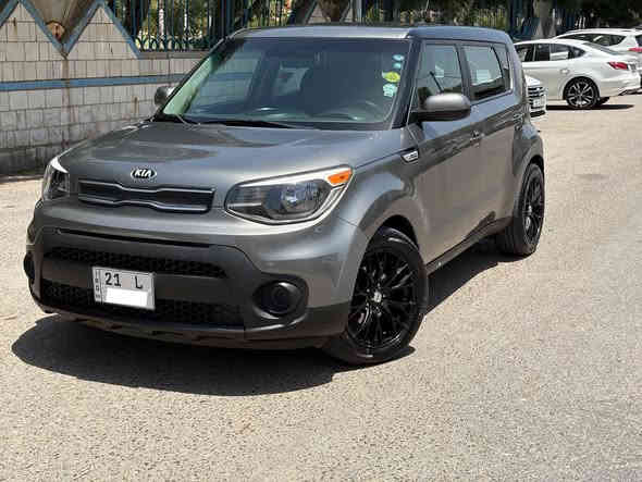 كيا صول ٢٠١٩ 
٤١ الف مايل ماشي 
مكينه مرغوب ١٦ 
سنويه كل شي جديد بسمي حتي ٢٠٢٩ 
صبغ فقط صندوق بدون دواخل ، بدون ايرباك 
واتساپ ***********
