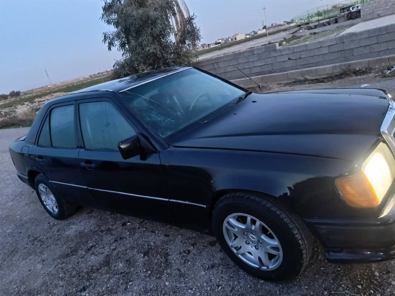 مارسدس ٨٩للبيع 
رقم بغداد الماني شرط تحويل وكاله 
كير ومحرك ٢ونص بالشرط 
صبغ جماليه فقط بدون معجون 
سيارة ياردله نواقص بسيطه سيارة شغاله وين تريد اطلع بيه 
صدر +كهربائيات +زوج تايرات نص عمر وزوج جديد 
 سعر بيع مستعجل يعني كووم حديد لاتخابرني وتسالني شبيه مابيه كاتبلك تفاصيل 
سعر بالنقد ٣٥ وترهم مقدمه والبقيه قسط 
مكان سيارة جلولاء شيخ بابا ***********
