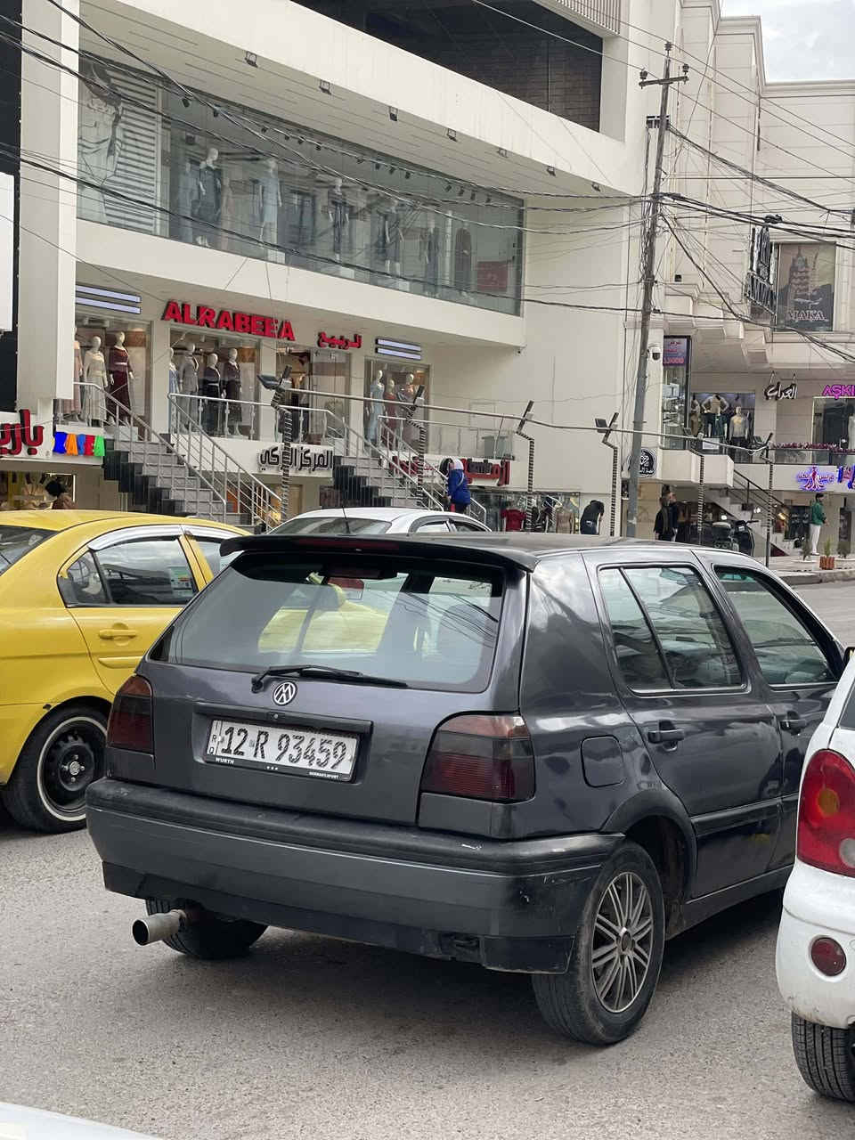 كولف 92
كير محرك شرط

منظومه تبريد كامله ناقصها بس راديتر

شرط التحويل باسمنا السيارة
السعر ٣٧ وبيها مجال 

مكاني الزهور  ***********
