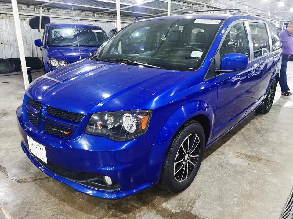 دوج كراند كرفان موديل ٢٠١٩
مواصفات فئة Gt
تقرير ضرر خلفي طفيف عطل جك الصندوق فقط
يعني كلين
مكفولة من الحادث والصبغ 
جميع صور التقرير مرفقه بالمنشور
للأستفسار والمراجعة الاتصال بل رقم 
***********
مكان السيارة العمارة 
رقم السيارة بغداد
