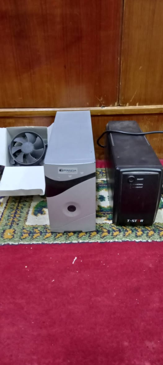يو بي أس حاسبة 850VA عدد 2 نظيفات كلش بس يحتاج تبديل بطارية السعر 15
فان معالج مذربورد حاسبة دسكتوب السعر 5
تواصل واتساب ***********
