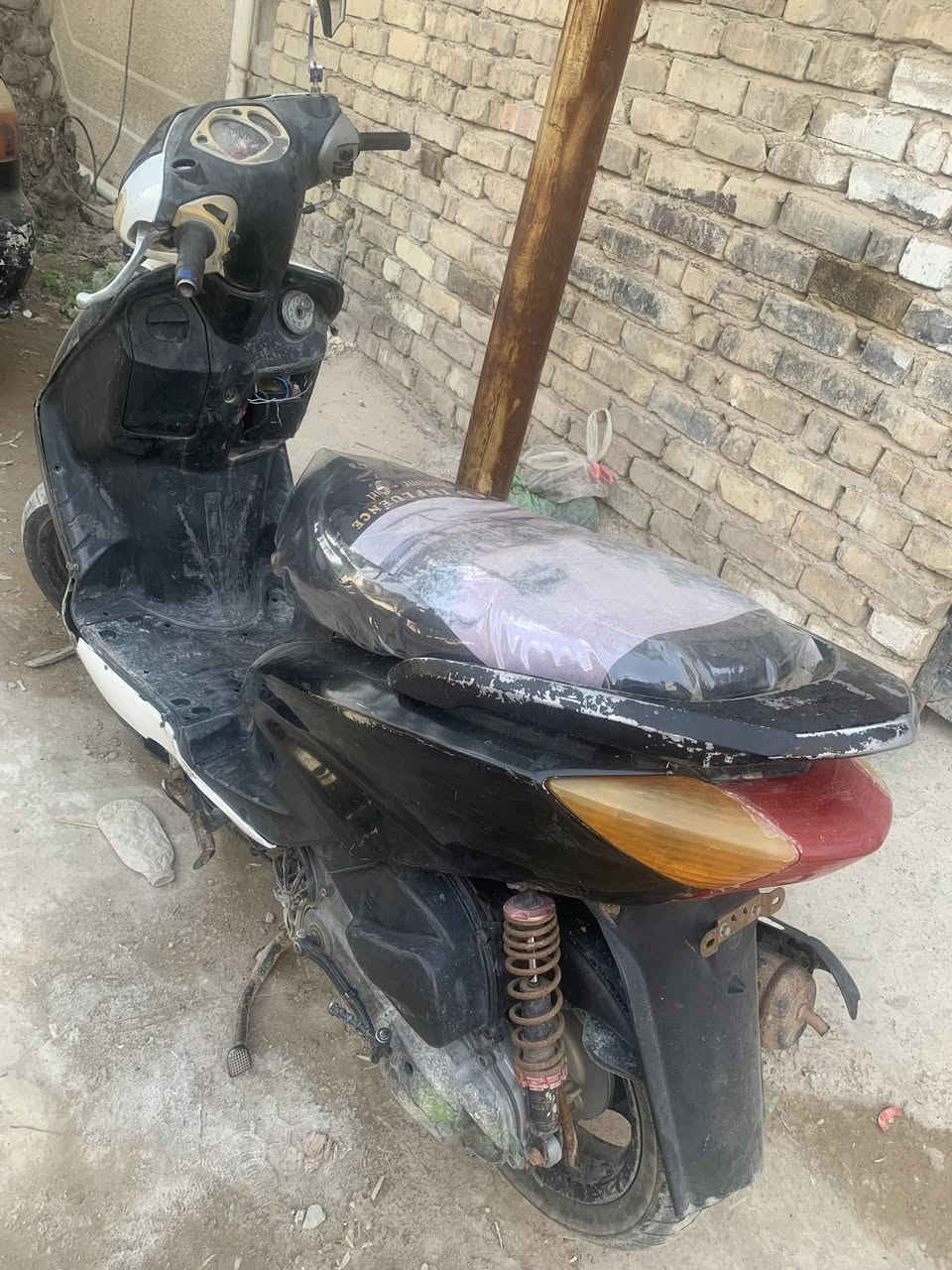 السلام عليكم 
سكنس نثية ١٤٠ 
مكاني جزيرة بغداد 
دراجة ناعمة ومكملة مابيه نقص


**إذا كنت صاحب هذا الإعلان وتريد حذفه لأي سبب، رجاءا أرسل رسالة إلى الدعم الفني**