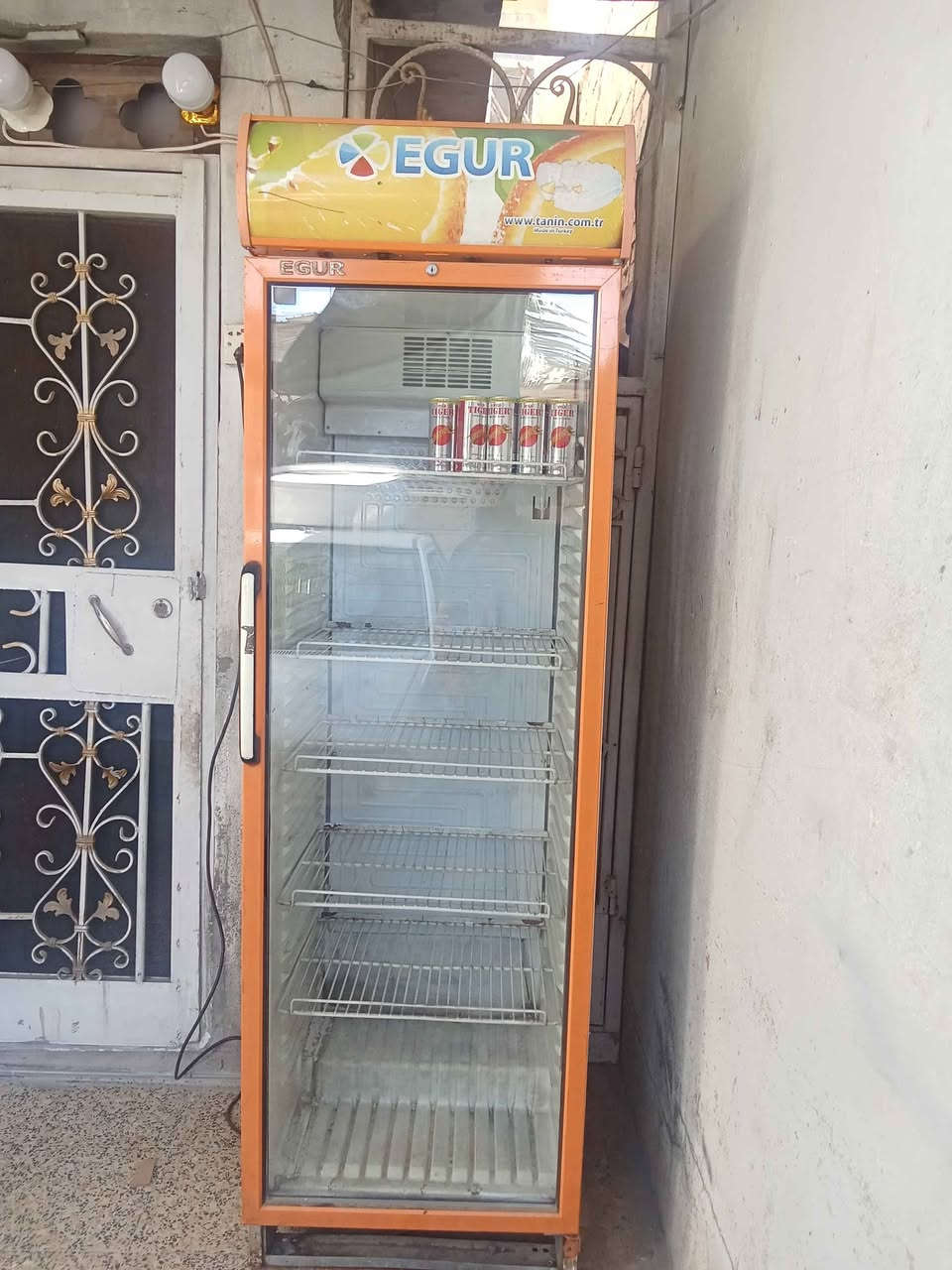 المكان ابو دشير 

*********** بغداد, العراق
