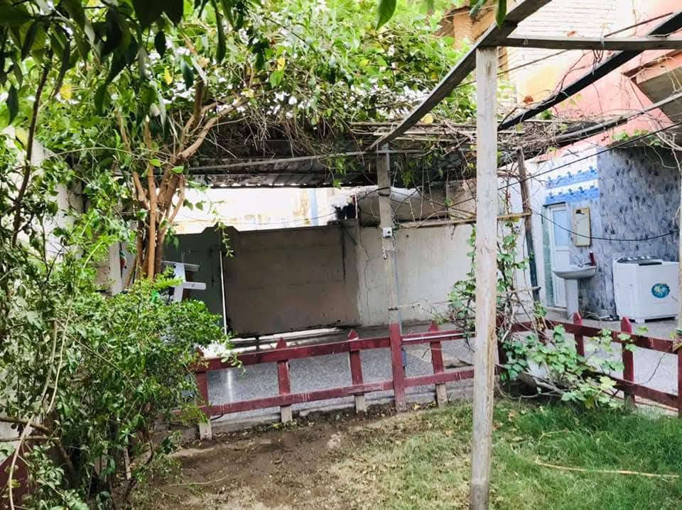 بيت للبيع طابو زراعي صرف سند 25 بستان علاي مساحه 200 متر طابقين نهاية شارع المعهد رقم الهاتف ***********
