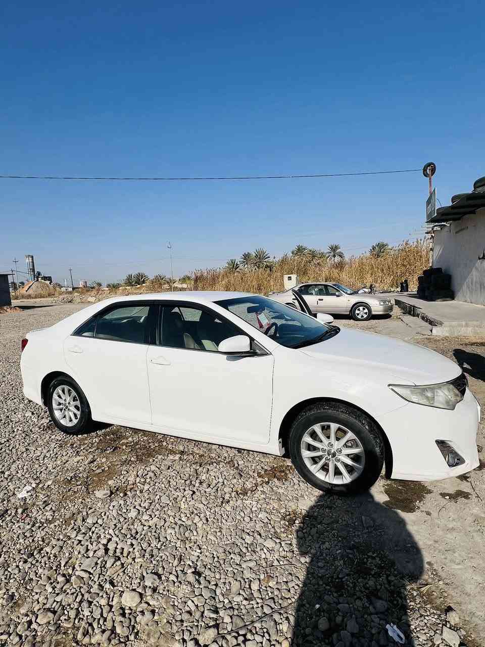 سلام عليكم 

كامري2015 خليجي 

مكفوله عدا بارد بسيط موضح با السونار 
مكان السياره جزيره الخالديه 
السعر 154 وبيه مجال 
لاستفسار ***********
