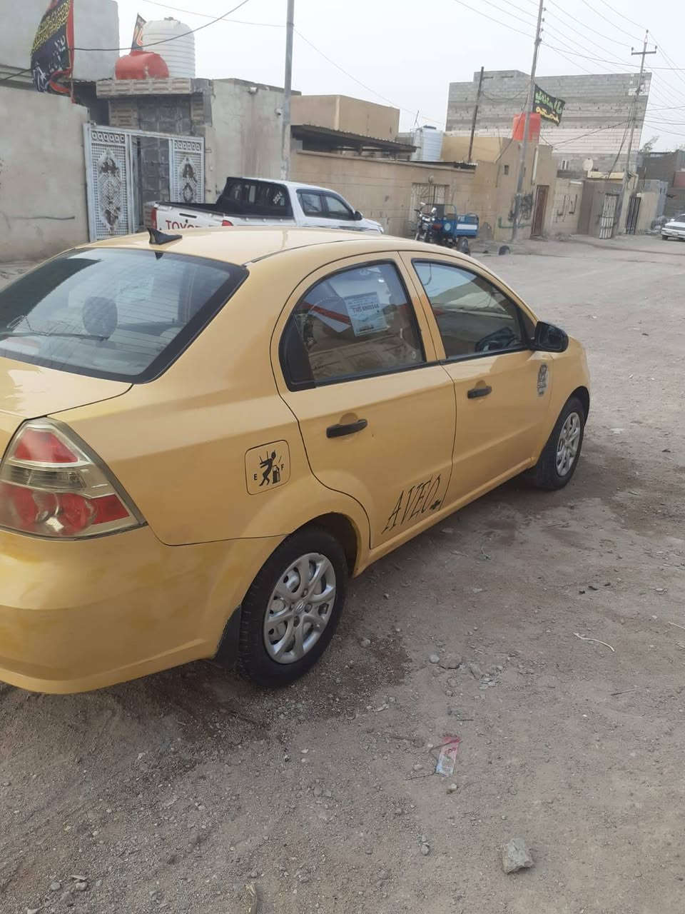 سلام عليكم افيو تكسي رقم بغداد انكليزي باسمي سنويه لل29 كير عادي السياره جاهزه مابيه اي نقص تبريد شغال كير ومكينه السعر 42 
***********
