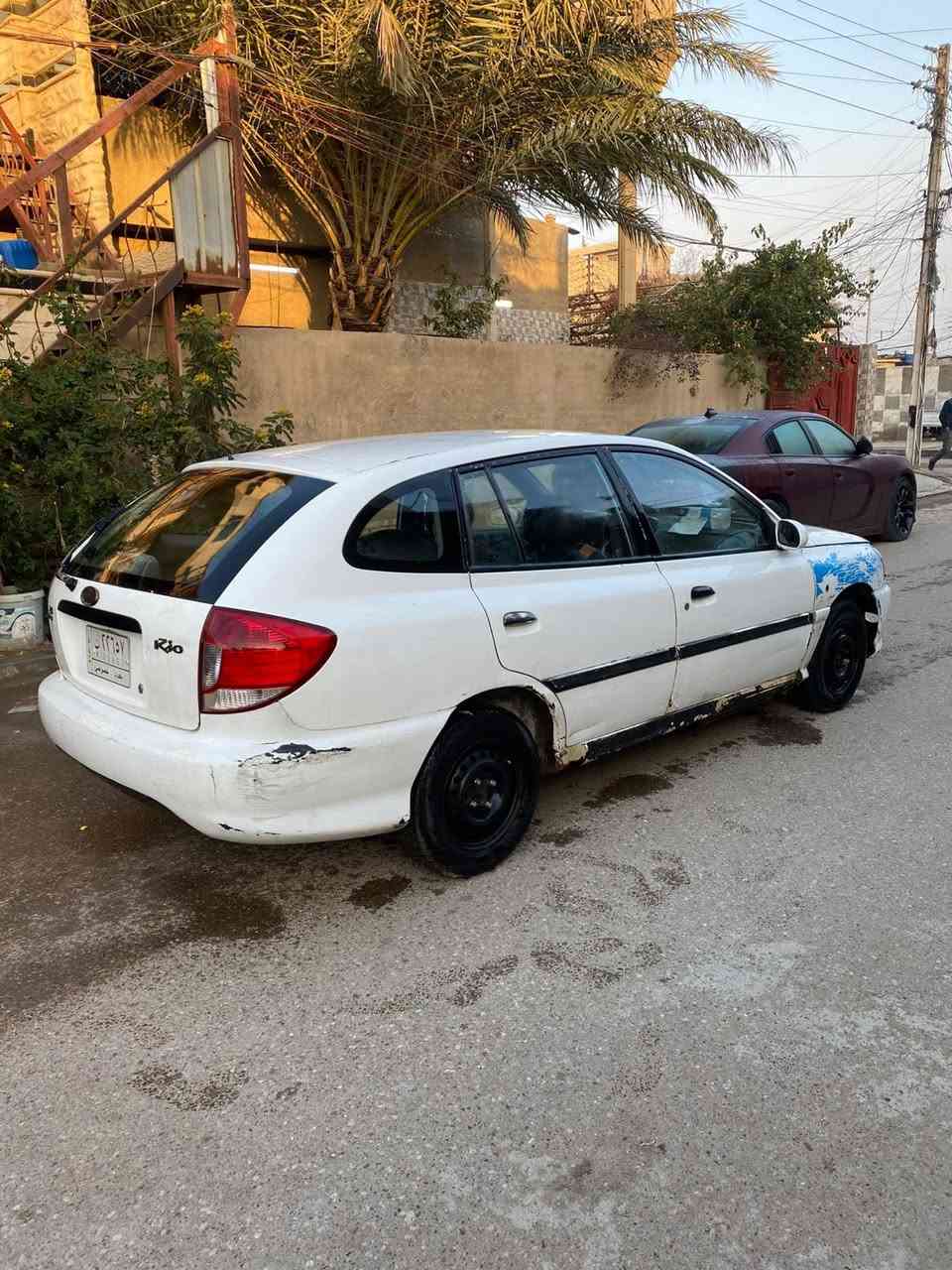 سلام عليكم كيا ريو موديل 2000 سياره حلوه مال بيت كير محرك نضيفات كهربائيات شغاله رقم بعداد بأسمي مكاني بغدادجكوك ***********
