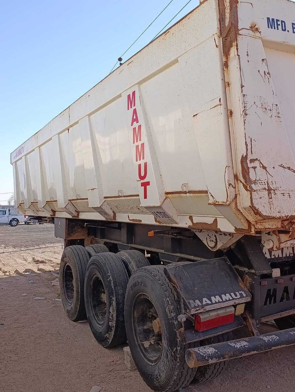 إسلام عليكم عربانه ماموت للبيع موديل 14 مكفولة كفاله عامه تخم تاير سعر 150 وبيهه مجال للعنوان البصره قضاء زبير معرض المهدي الاستفسار ***********
