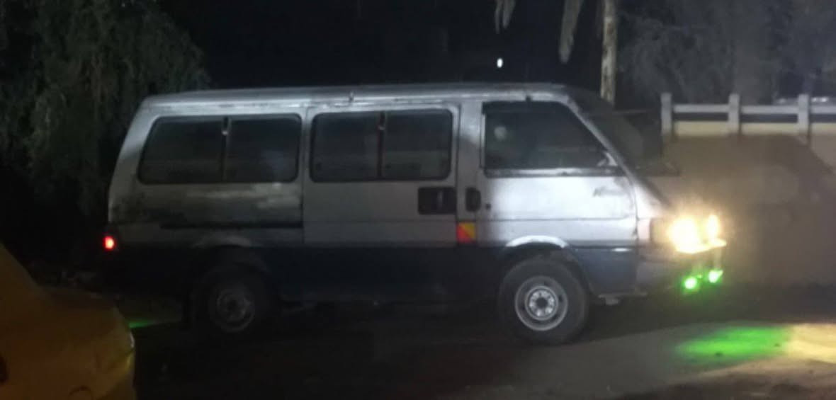 سلام عليكم
كيه بسته للبيع     مكلف بنشر 
موديل 1993 بغداد مكمل معامله تستلم حمل
شواصي وكير واكسل كفاله كهربائيات كلها شغاله باتري وتخم تاير كوري جدد مامصبوغه بلاديه فقط الحجل النيلي رقم ماشي بمعاملته اصفر حمل تحويل ثاني يوم(محرك ينقص) سياره نكره سلف وجاهزه عله اخر حبايه سعرها 34 مكاني بغداد 
***********//***********
