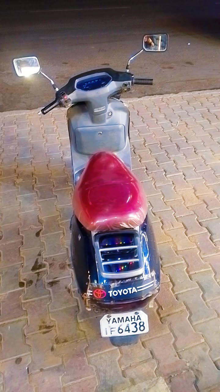 سلام عليكم ورحمه الله وبركاته ماطور هوندا للبيع شرط الفحص مابيه اي عيب نضافه كدام العين السعر 400 الف وبي مجال للطيبين مكاني كركوك الرقم *********** رجاء الي مو شراي لا يخابر
