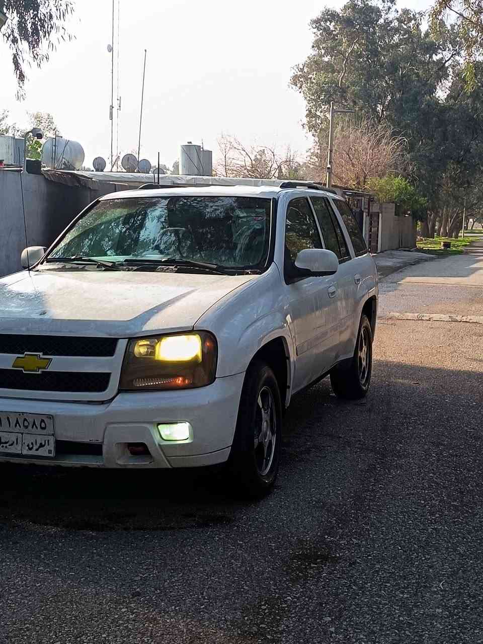 سياره بلايزر موديل ٢٠٠٨ محرك ابيض بجم تاهو منظومه غاز و بنزين السياره فقط باب واحد صبغ للبيع و مراوس مكان سياره كركوك رقم سياره اربيل شرط باجر  احوله بسمك رقم موبايل *********** سعرها ١١٠
