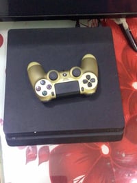 بلايستيشن ٤ • نص تيرا • ريد ديد ٢