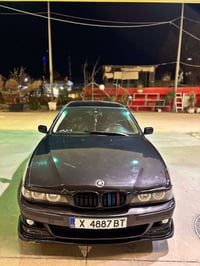 بي ام دبليو ٥٢٥i • اوتوماتيك • كراسي جلد