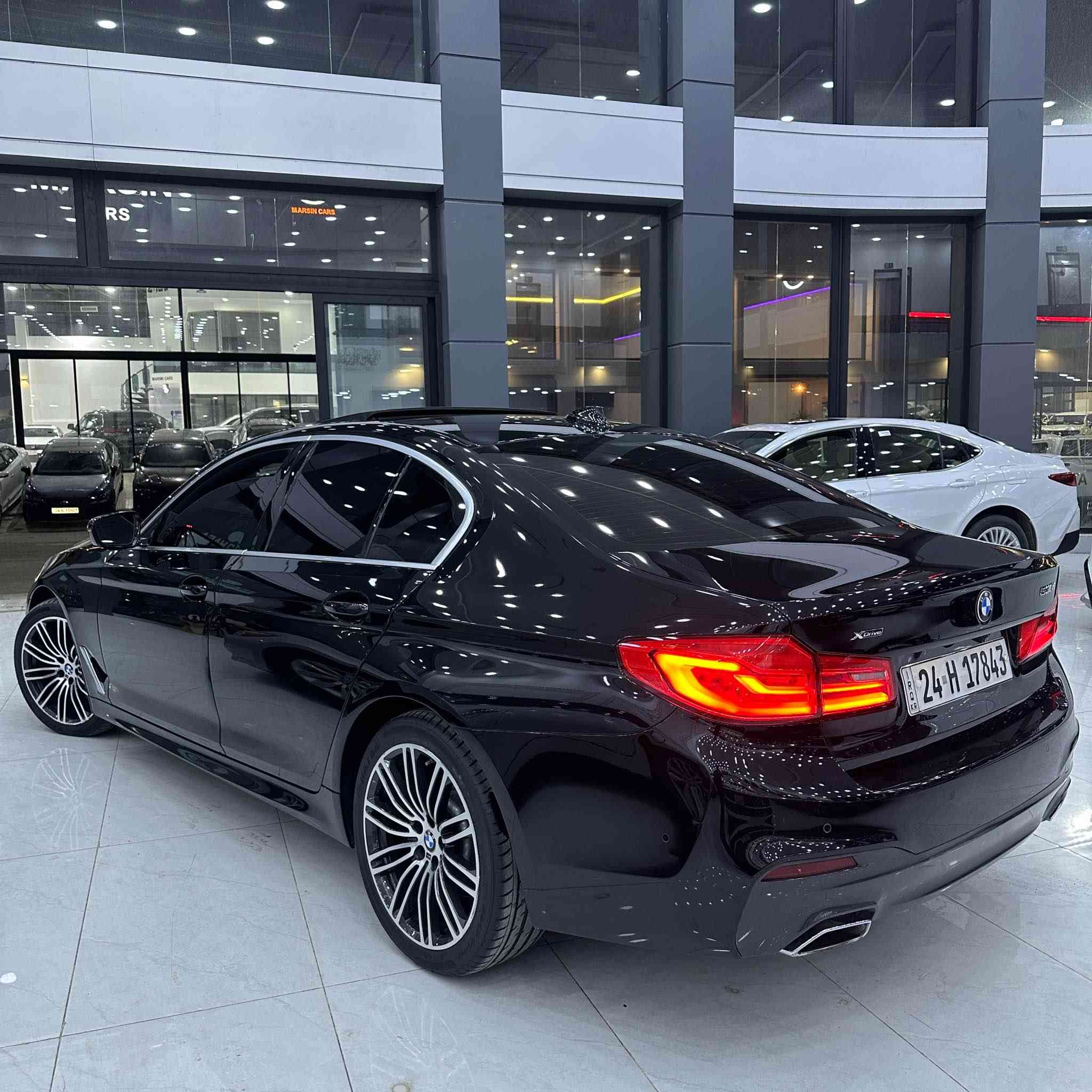 BMW 530 m package
وارد الماني
ماشيه 102 الف ميل
كلين سياره
فول مواصفات 
داتوشو
ابواب شفط
4مقاعد هيتر+ستيرن
سعرها 275 و مجال دهوك, العراق


**إذا كنت صاحب هذا الإعلان وتريد حذفه لأي سبب، رجاءا أرسل رسالة إلى الدعم الفني**
