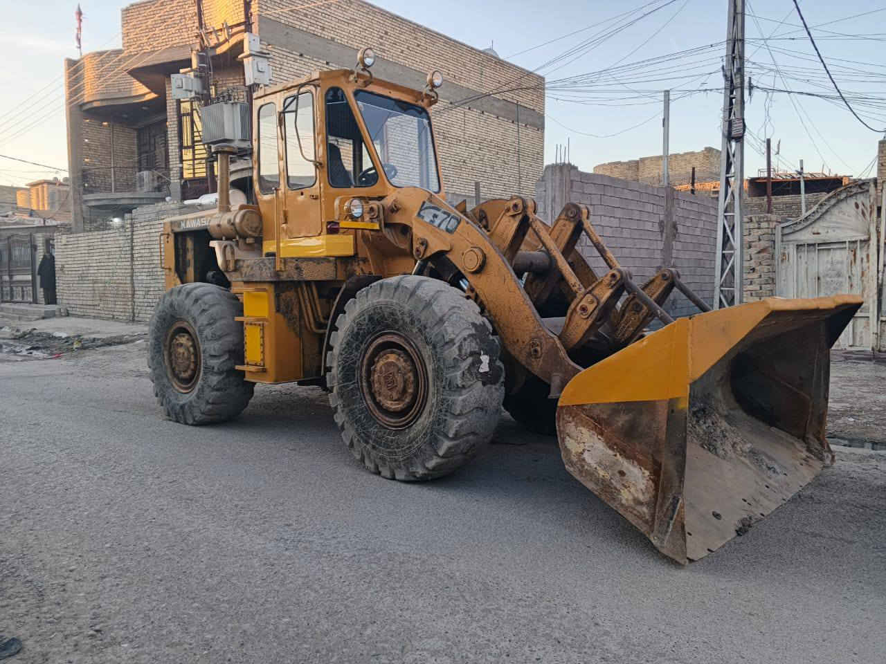 كاوسكي للبيع حجم 70موديل 81محرك بي لابخار ولاصرف تخم تاير 80بريك 4ويالة مكينة بلادية  وجاهزة للعمل رقم ديالى الماني بسمي للاستفسار ***********##***********
