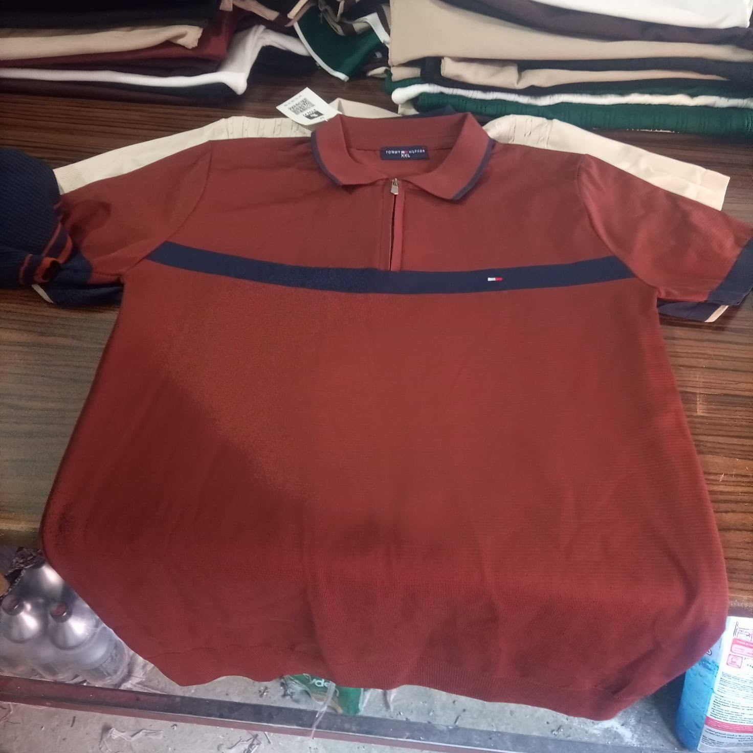 كميه 1200 بنيامين سيريات نقص الوان فقط مقاس s.m.l.xl.xxl السعر 3.25$


**إذا كنت صاحب هذا الإعلان وتريد حذفه لأي سبب، رجاءا أرسل رسالة إلى الدعم الفني**