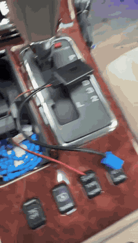 بلوتوث ملكه شاهينا ماجستا 
احمد قاسم 
***********
