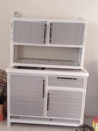 كاونتر + سنك متر بمتر للبيع ب٩٠ وبي مجال 07889727471