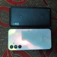 للبيع اجهزه عدد 2 الاول سامسونك 15 ذاكره 128 كفاله وضمان والثاني ريدمي...