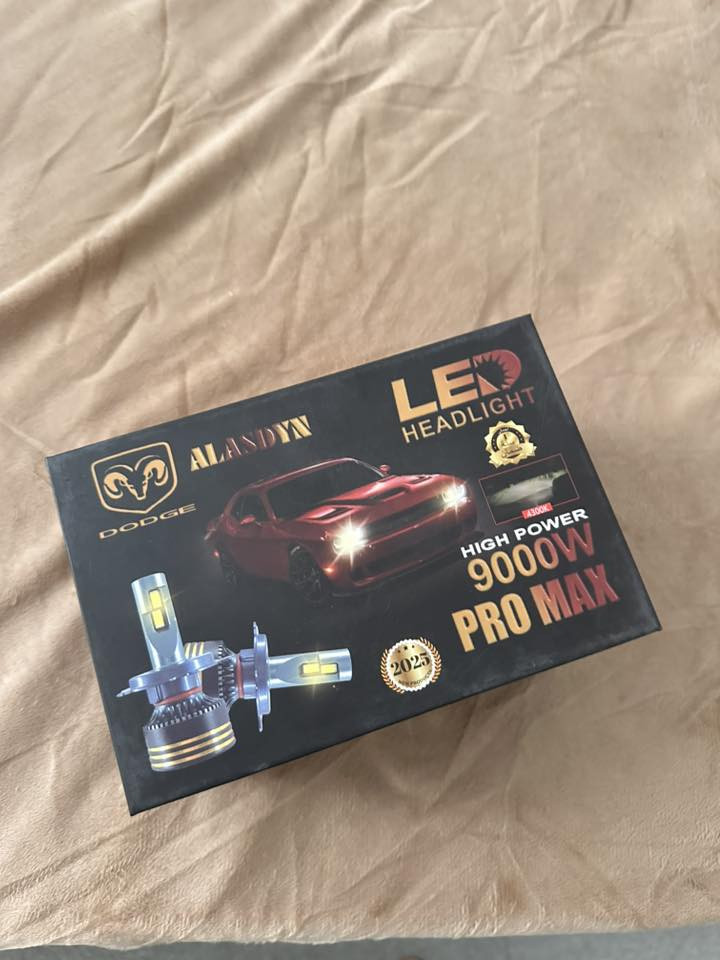 السلام عليكم كلوبات شمسي اصلي بعدهم بل ضمان  زوج عالي و زوج ناصي يعني عددهم ٤ مكاني الشعب وهاذا رقمي. ***********
السعر ٦٠
