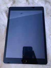 ايباد ٩ • ٦٤ • بطاريه ٩٠