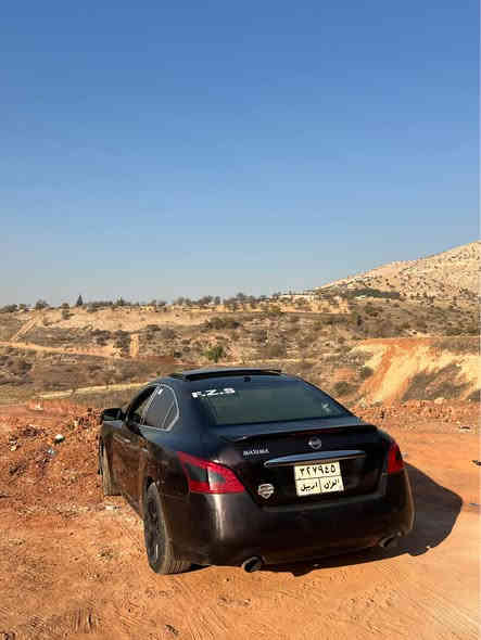 مكسيما ٢٠١١ 
٣ قطعه بخ بدون دواخل
١٣ ورقه غرامه
سعر ٨٥ 
صافي ٧٢ 
مكان دهوك 
***********
كير مكينه تحويل شرط سميل
