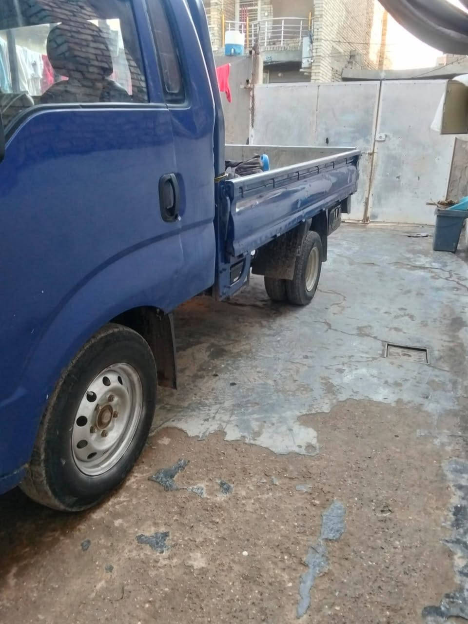 السلام عليكم كيا للبيع موديل 2007 بدون ارقام مسكر السعر 38 العنوان بغداد مدينه الصدر***********
