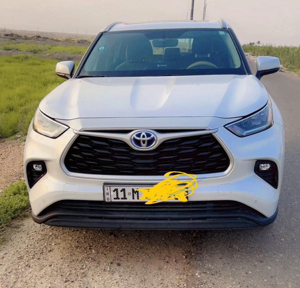 سلام عليكم اخوان عندي هايلاندر ضمان شركه ساز موديل ٢٠٢٣ ماشيه ٣٠ الف كيلو سياره مال بيت مواصفاته معروفه فتحه بالسقف صندوق كهرباء كرسي سائق كهرباء باقي مواصفات معروفه مكفوله كفاله عامه من كلشي ماعده شخطين بالدعاميه وكحلته رقم بغداد باسمي تحويل ثاني يوم السعر ٣٥ الف دولار سياره برغي ممفتوح بيه وبعد عندي ثلاث تبديلات وصيانه مجانيه بالشركه اي ستفسار هذا رقمي *********** مكاني بغداد
