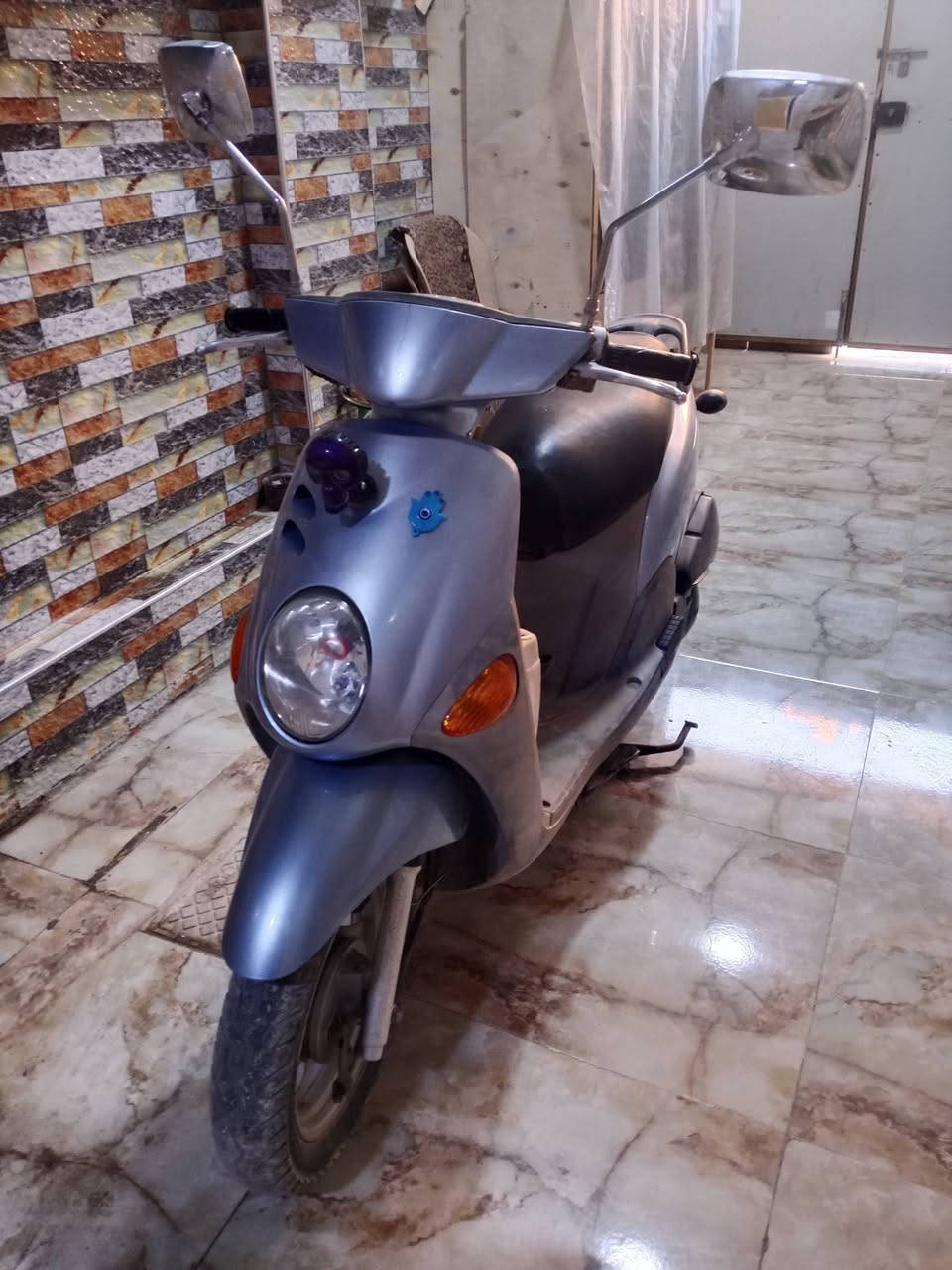 دراجه ياباني لبيع بسعر 875000 بيه مجال
***********
جديده قبل 3 أيام اشتريته ما مفتوح أي برغي بيها
