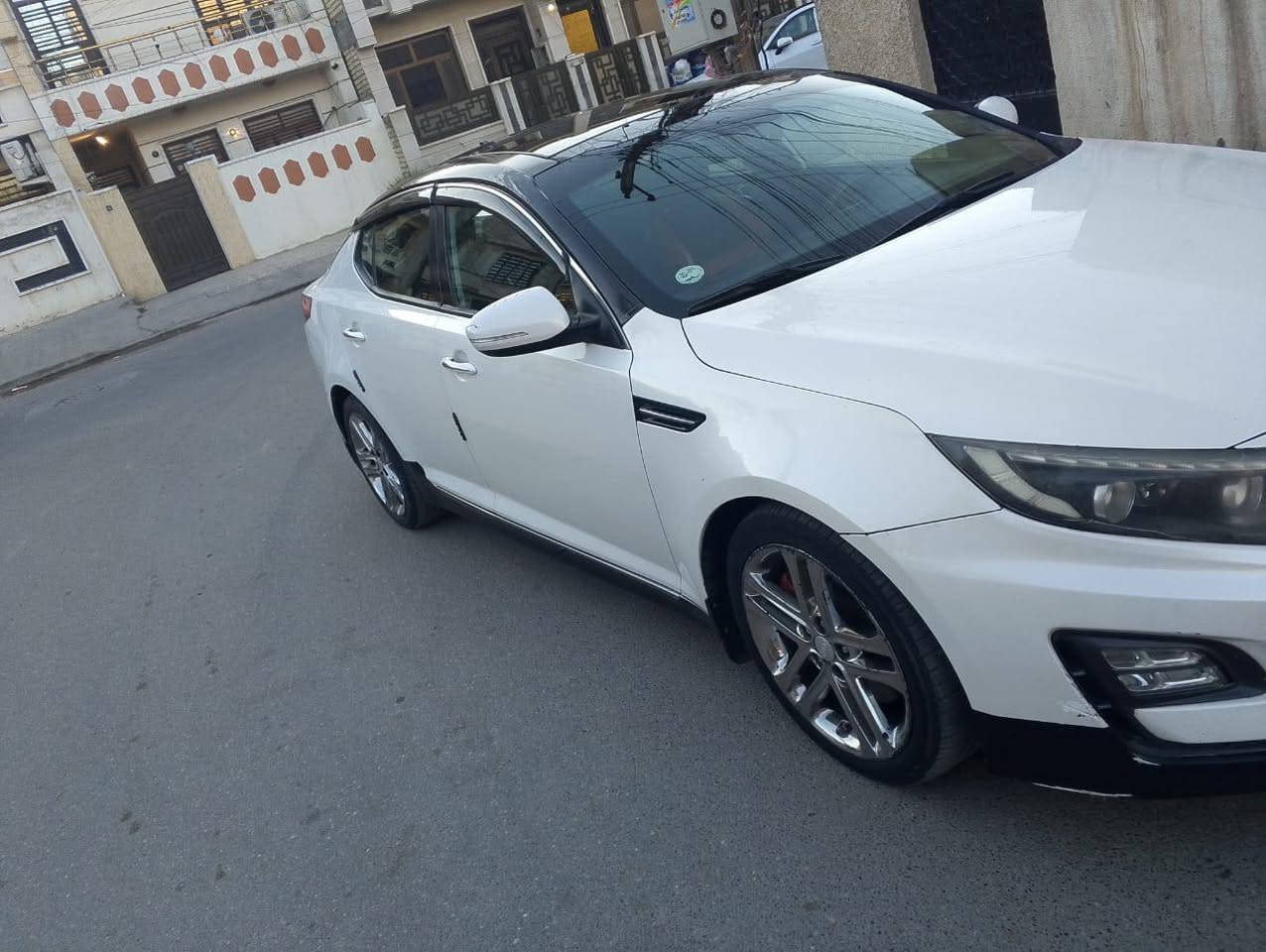 كيا اوبتيما امريكي  موديل ٢٠١٣  فول مواصفات SXL
محرك 2000 تيربو gdi ماشيه 124 الف ميل بانوراما فتحه لو ابيض صدفي 

كير ست نمر 

شفتات استيرن تحكم قيادة 

ثلاث وضعيات قيادة 

بصمه هاند بريك 

بصمه تشغيل 

بصمه أوتو هولد

مري شفط +أشاير مري 

تدفئه قطعتين

تدفئه تبريد كشنات

سماعات انفنتي 

كراسي امامي كهرباء قيادة خزن ميموري كهربائي 

ويل حجم ١٨ كروم 

صدر امامي خلفي مع تخم تاير مع بطاريه قبل فتره مبدل 

بيها كم قطعه صبغ وبيها بدايه تكشير ابيع حزام

بغداد تقاطع درويش _ كفائات السيديه 

السعر 106$ مكلف بالنشر خابر عالرقم 

078-288-31675 بغداد, العراق


**إذا كنت صاحب هذا الإعلان وتريد حذفه لأي سبب، رجاءا أرسل رسالة إلى الدعم الفني**